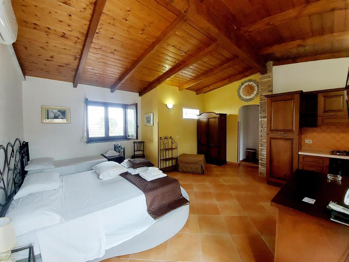 Parco Esmeralda - Family Residence E Breakfast Marina di Camerota Eksteriør billede