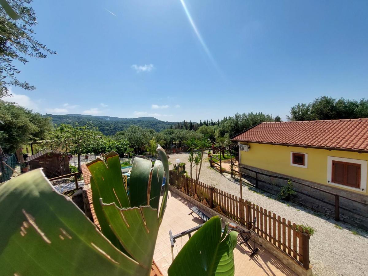 Parco Esmeralda - Family Residence E Breakfast Marina di Camerota Eksteriør billede